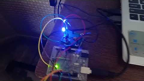 Frequency Hopping Spread Spectrum using NRF24L01+ and Arduino Uno.