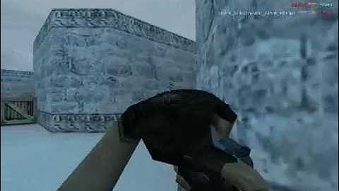 他听到人们经过市场。