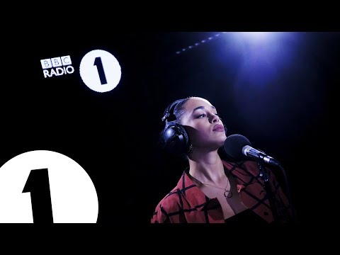 Jorja Smith - The One In The Live Lounge