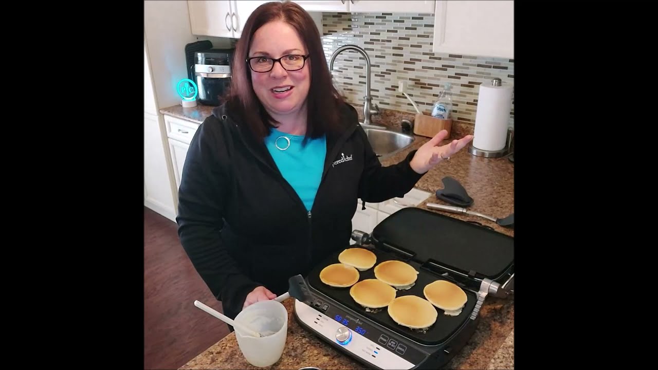 Pancakes on the Pampered Chef Deluxe Grill and Griddle 