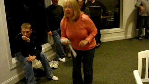 Jan Meeks hoola-hoopin with a style all her own!!!