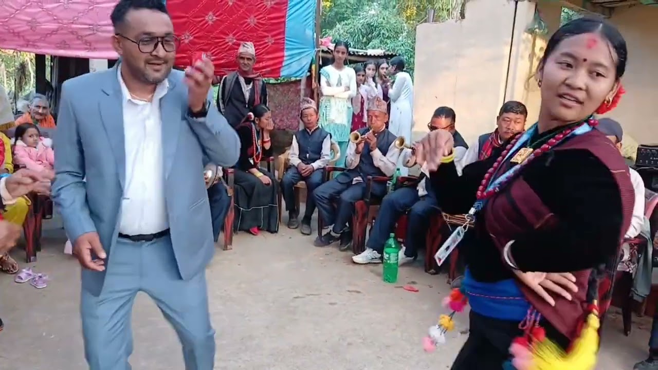 तनहुँ घिरिङ्ग को सान,काठेकोट नौमती बाजाको घन्काई। पाल्पा रामपुर मा हाम्रो बाजाको दमदार प्रस्तुति।