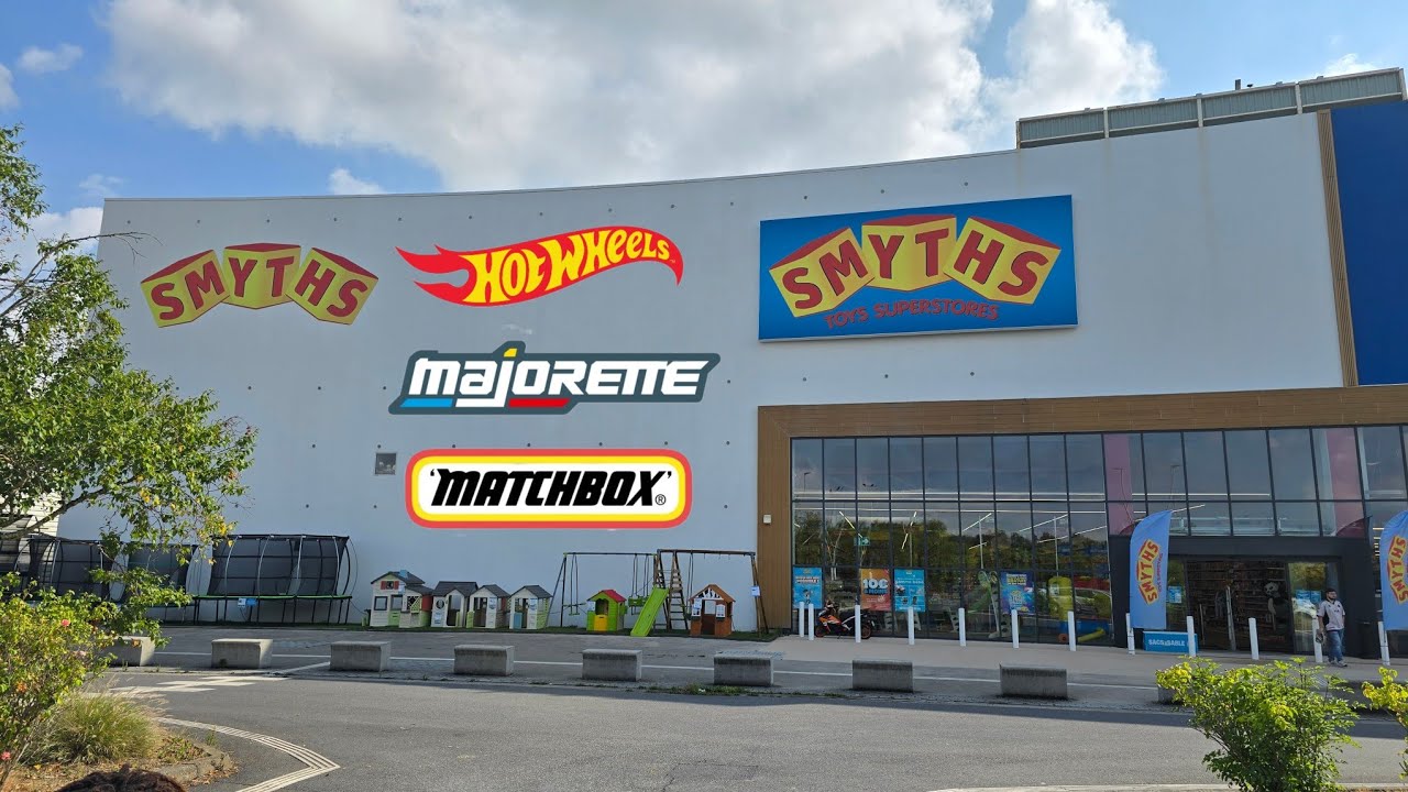 Let's check the Smyths Toys Lomme for Hot Wheels, Majorette. Diecast car Hunting in Europe! 