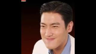 Siwon Choi at Mie Sedap Korean Spicy Chiken ~ ekspresi makan pedas