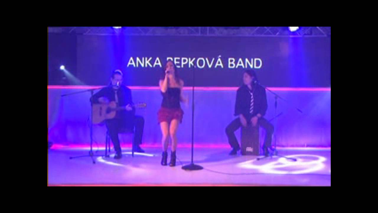 Anka Repková And Band Objection Shakira Youtube