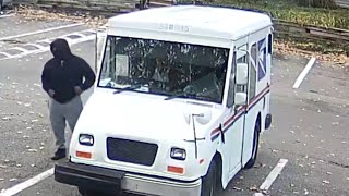 Man arrested after allegedly robbing two mail carriers days apart at two different apartments