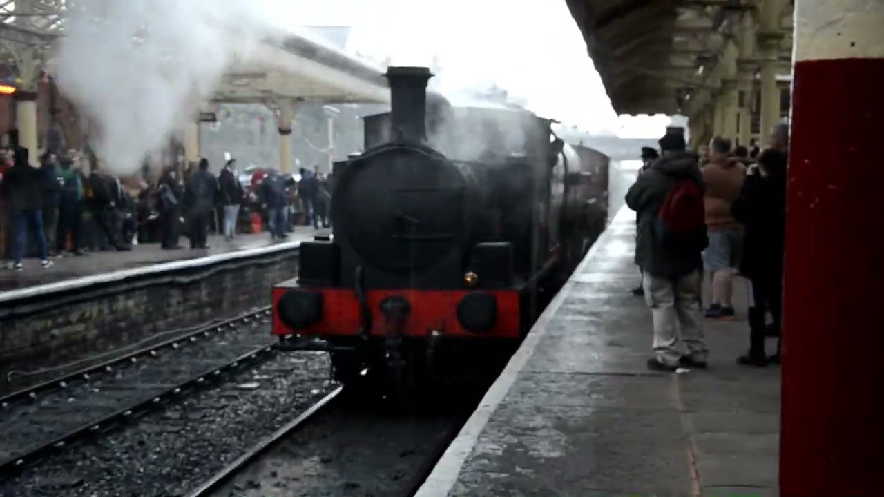 Ex Trafford Park loco No. 32 "Gothenburg" shunting at Bury Castlecroft Yard