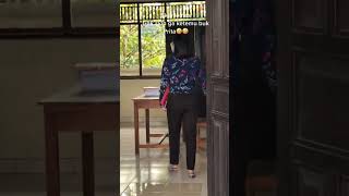 KE SEKOLAH DEMI KETEMU GURU CANTIK #shorts #viral