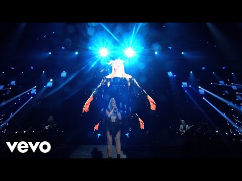 Demi Lee Moore – Lei My Na Die Water (Live At Sun Arena – Time Square, Pretoria / 2019)