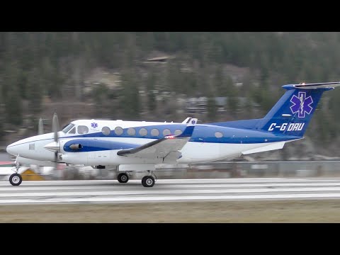 Beechcraft King Air 350ER Takeoff