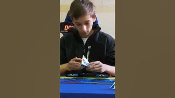 Pyraminx New World Record 0.91s 😱🔥 #rubikscube