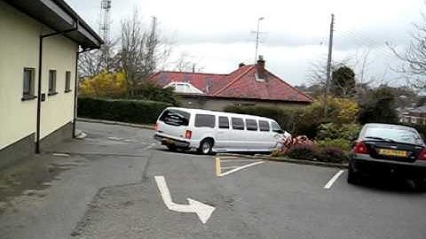 Limo at golf club