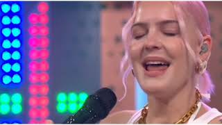 Anne-Marie -To be young on Sunday Brunch (LIVE)