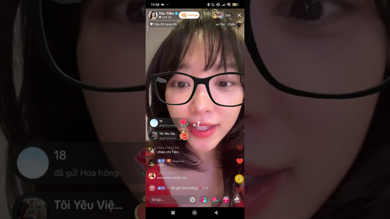 Live của Tóc Tiên [3/3/2026], mng nhớ cày view Hoa Hồng Ai Vun Trồng nha 🫶🐍#zii #live #toctien 