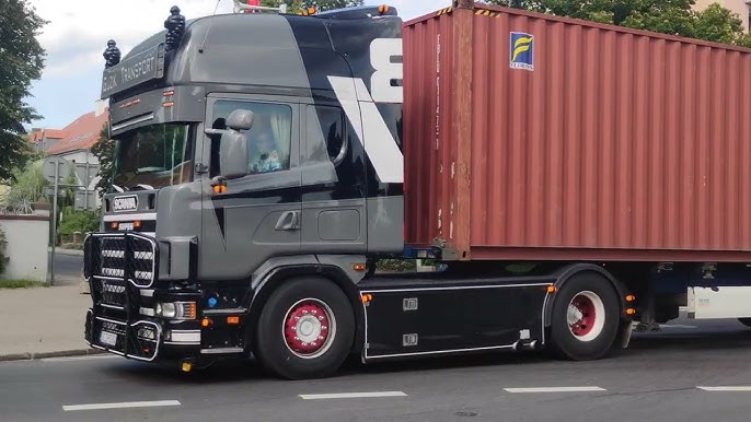 Scania mit Türkenpfeife :D! 