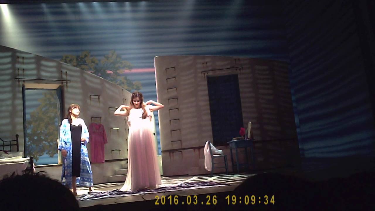 ซอฟี่ Seophie: Slipping through my fingers