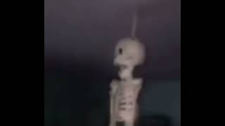 Da Skeleton Spinning On Fan