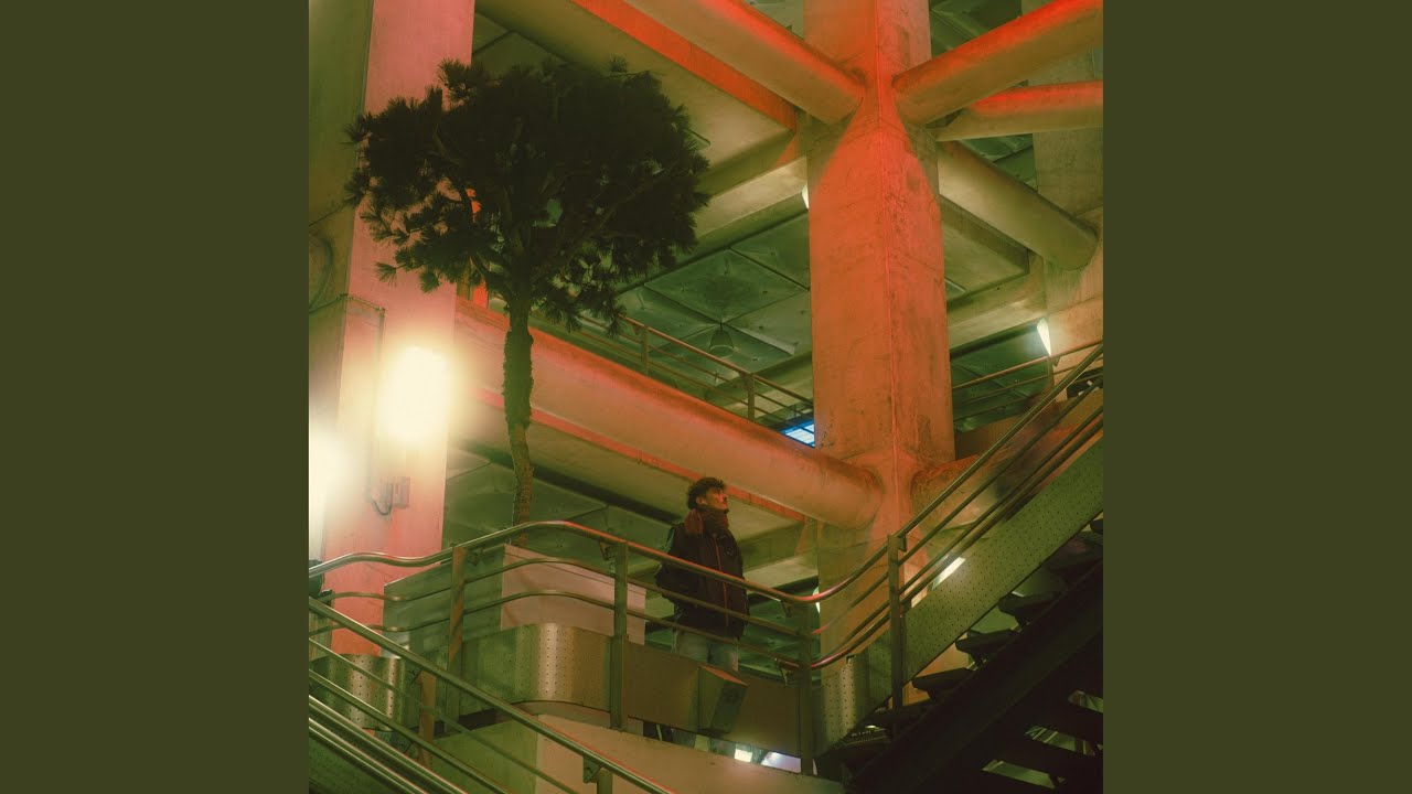 Lost Spaces auf YouTube ansehen Lost Spaces auf YouTube ansehen