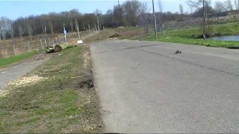 Speedruns with E revo 1:16.avi