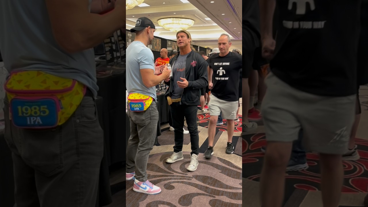 Making new friends at Wrestlecon.