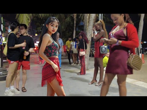 30 minute night walk of Pattaya Beach Road. Christmas 2024 December 23