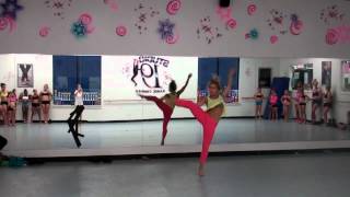 Courtney Schwartz Into The Wild Combo