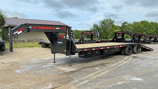 Take a look at this 32’ Gooseneck Flatbed with Hydraulic Dove Tail