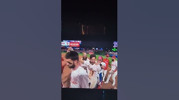 Trea Turner Walk Off Single in the Bottom of the 10th⚾Phil