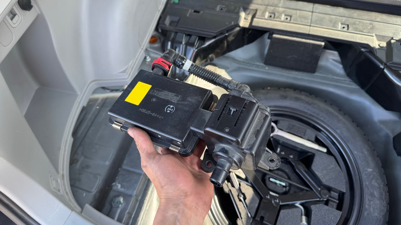 P2404: 2009-2013 Subaru Forester Evap Leak Detection Pump/Canister R&I ...