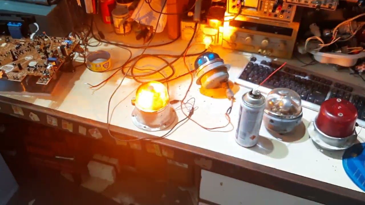 grimes rotating beacon orange dome equiped for automobile use