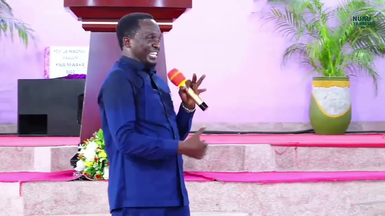 ANGALIA NAMNA YAKUPIGANA VITA YA ULIMWENGU WA ROHO  REV PETER MAHENGE