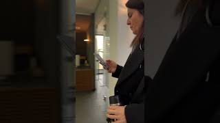 MomoZeit: Digitale Zeiterfassung per NFC-Sticker | So einfach geht’s!
