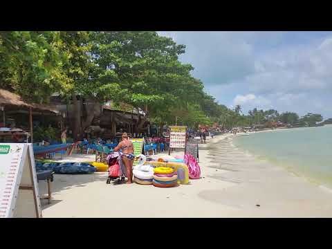 Your Place Bar and Restaurant on Chaweng Beach on Koh Samui in Thailand