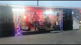 Mandla Mdletshe from Ukhozi Fm was explaining how he discovered Fanie Dick talen