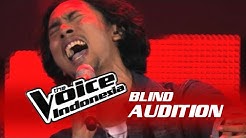 Ahmad Rhezanov "Cukup Siti Nurbaya" | The Blind Audition | The Voice Indonesia 2016  - Durasi: 5:48. 