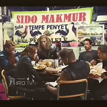 Abang Abang Avenger ni lagi makan di Indonesia