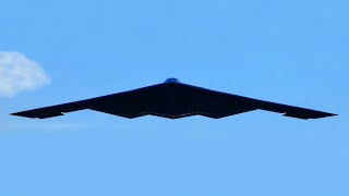 Alien Aircraft Northrop B-2 Stealth Bomber Off Miami Beach | 2021 Memorial Day Air Show