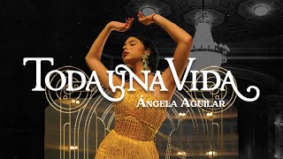 Смотреть клип Ángela Aguilar - Toda Una Vida