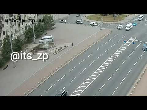 В Запорожье произошел пожар на территории автосалона