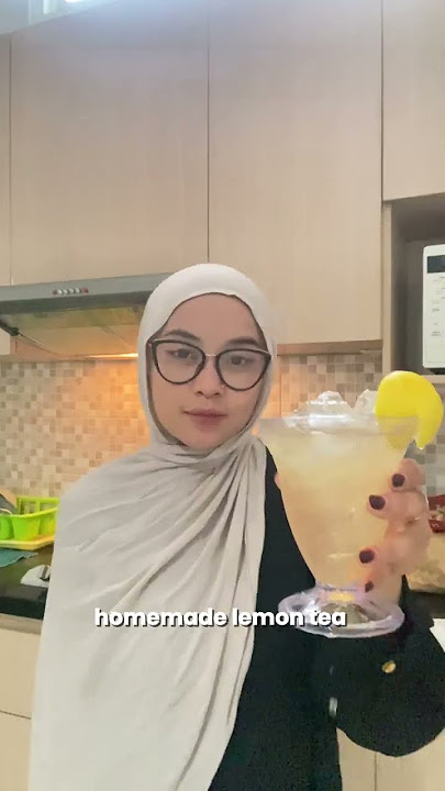 Lemon tea segar tinggal peras~