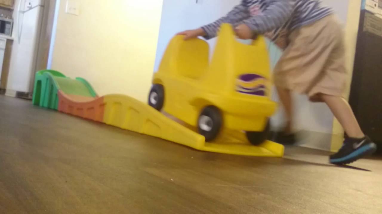 UP & DOWN ROLLER COASTER Step 2 review