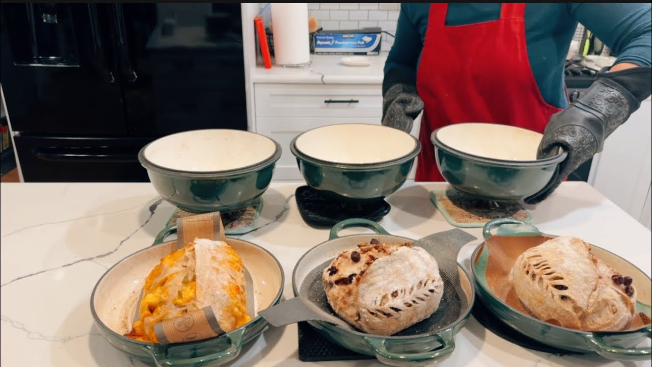 Sourdough bread! Scoring and ￼ baking process!￼ video without words!