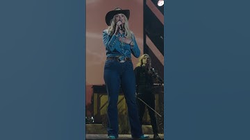 🚨@RebaMcEntire@mirandalambert@LaineyWilsonDEBUT "Trailblazer" at #acmawards! 8e|5p on @PrimeVideo