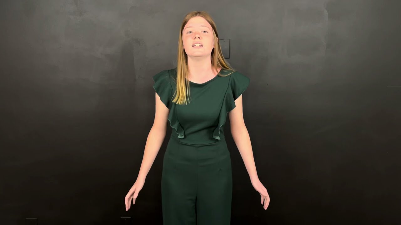 Madison Smith sings 'Anything Worth Holding Onto' preview