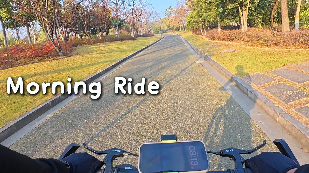 First-Person POV Cycling Vlog 🌄🚴‍♀️ Morning Ride Peaceful Lakeside to Bustling Urban Streets 🌳