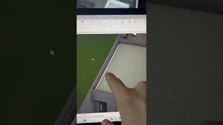 Como inserir uma calha no telhado no Revit