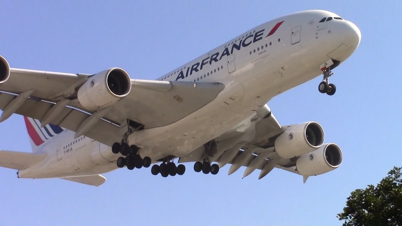 Air France Airbus A380-800 [F-HPJA] landing at LAX