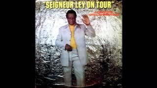 Tabu Ley Rochereau & L'Afrisa International 'Seigneur Ley On Tour' (1978)