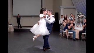 Красивый свадебный танец с поддержками