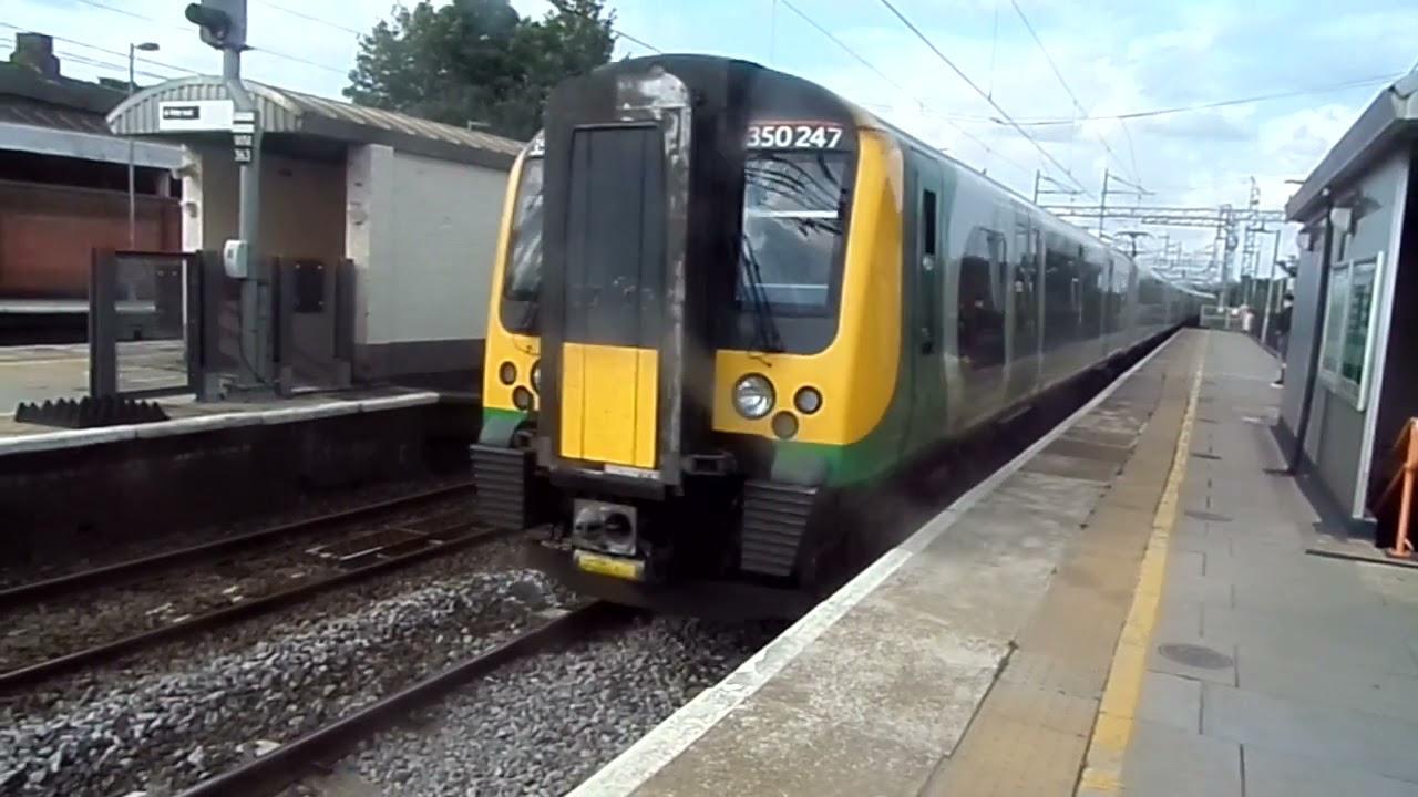 Trains at Bushey 18/9/21
